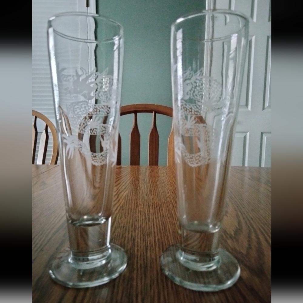 2 Pilsner Glasses with Etched Dragons Man Cave Bar Beer